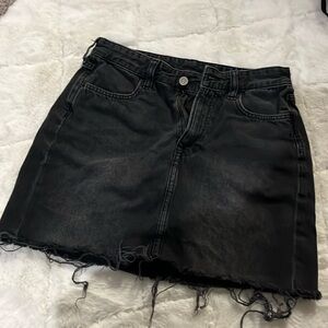 H&M black denim skirt